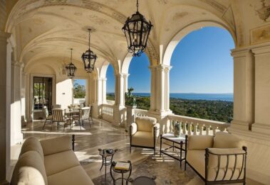Outdoor-Stone-Arches